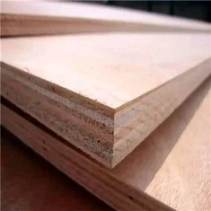 Laivu ieklāšana jūras kvalitātes saplāksnis